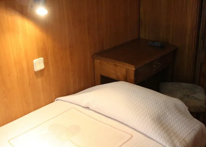 Duas Nacoes Guest House